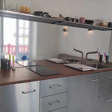 With Balcony 2 Steps From The Daire Biarritz