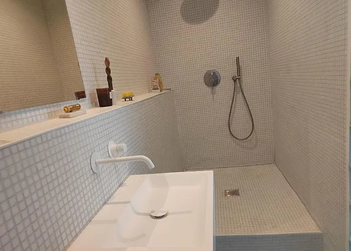 Apartman With Balcony 2 Steps From The